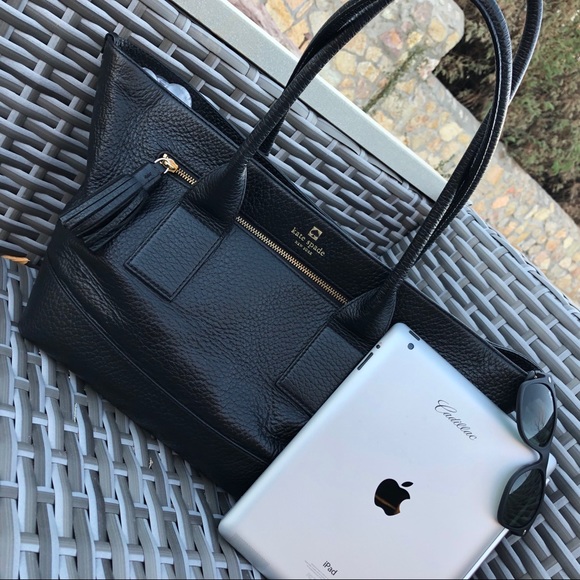 kate spade Handbags - 🚨24HR SALE🚨Kate Spade Large Leather Office Tote